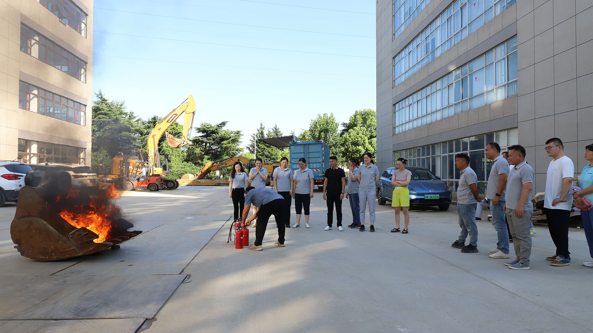 以演筑“防”，防范未“燃”丨銳馬開展消防安全應急救援演練